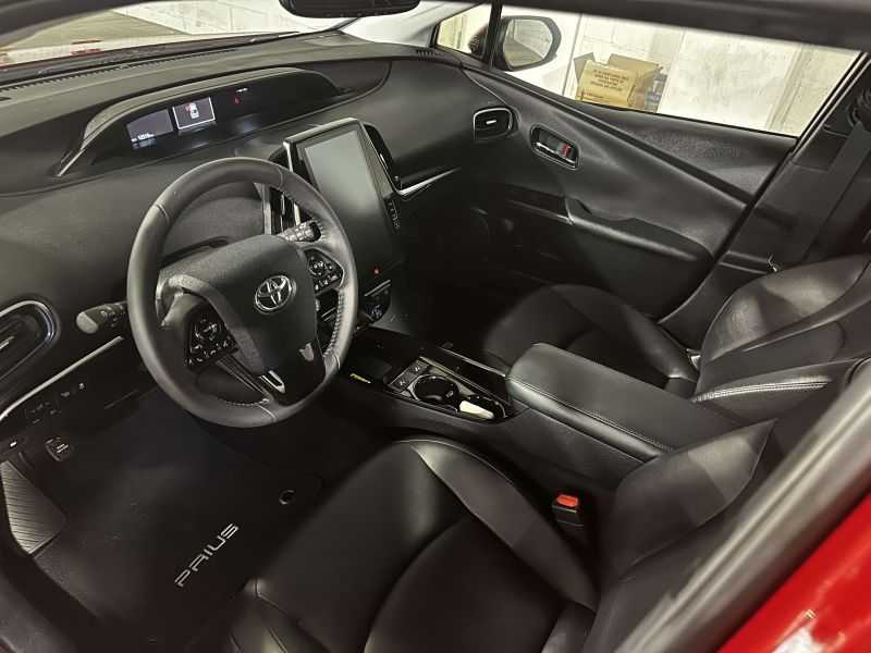 Toyota Prius Image 6