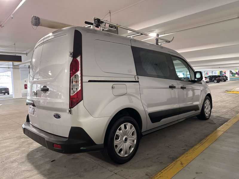 Ford Transit Connect Image 4