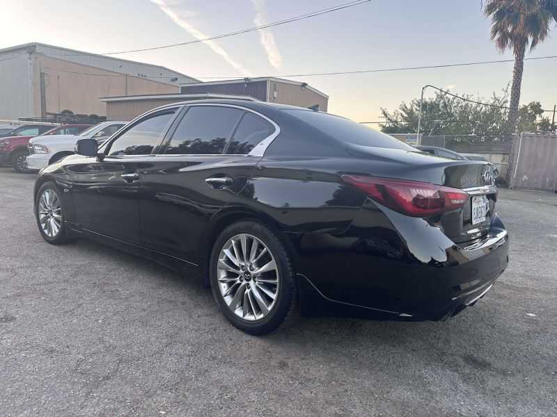 Infiniti Q50 Image 3