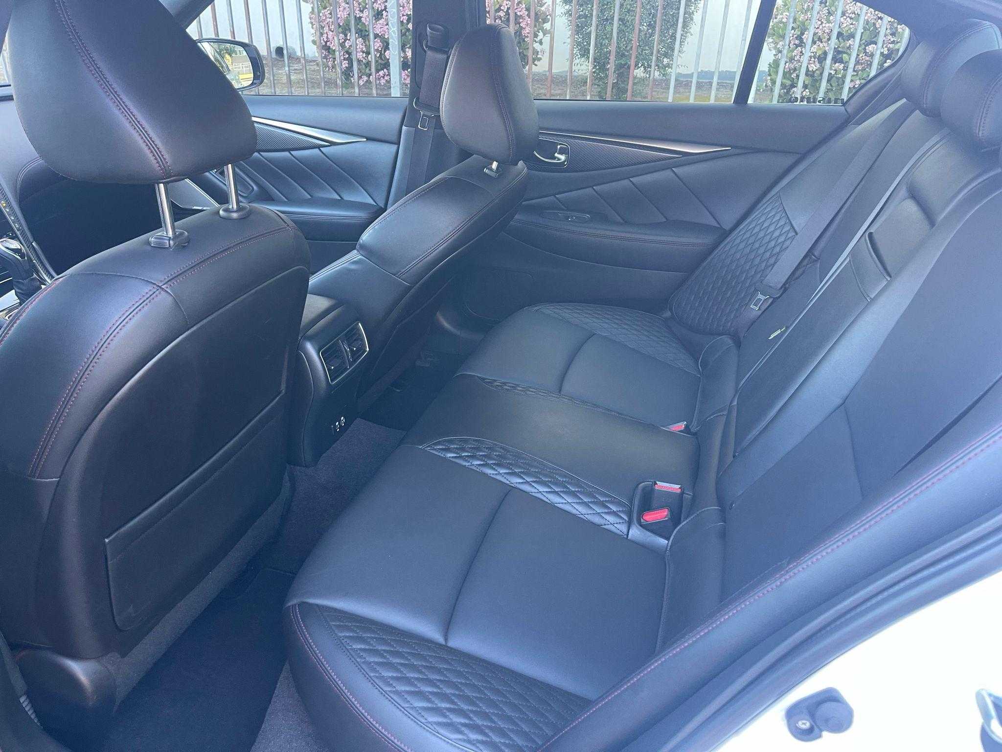 INFINITI Q50 Image 6