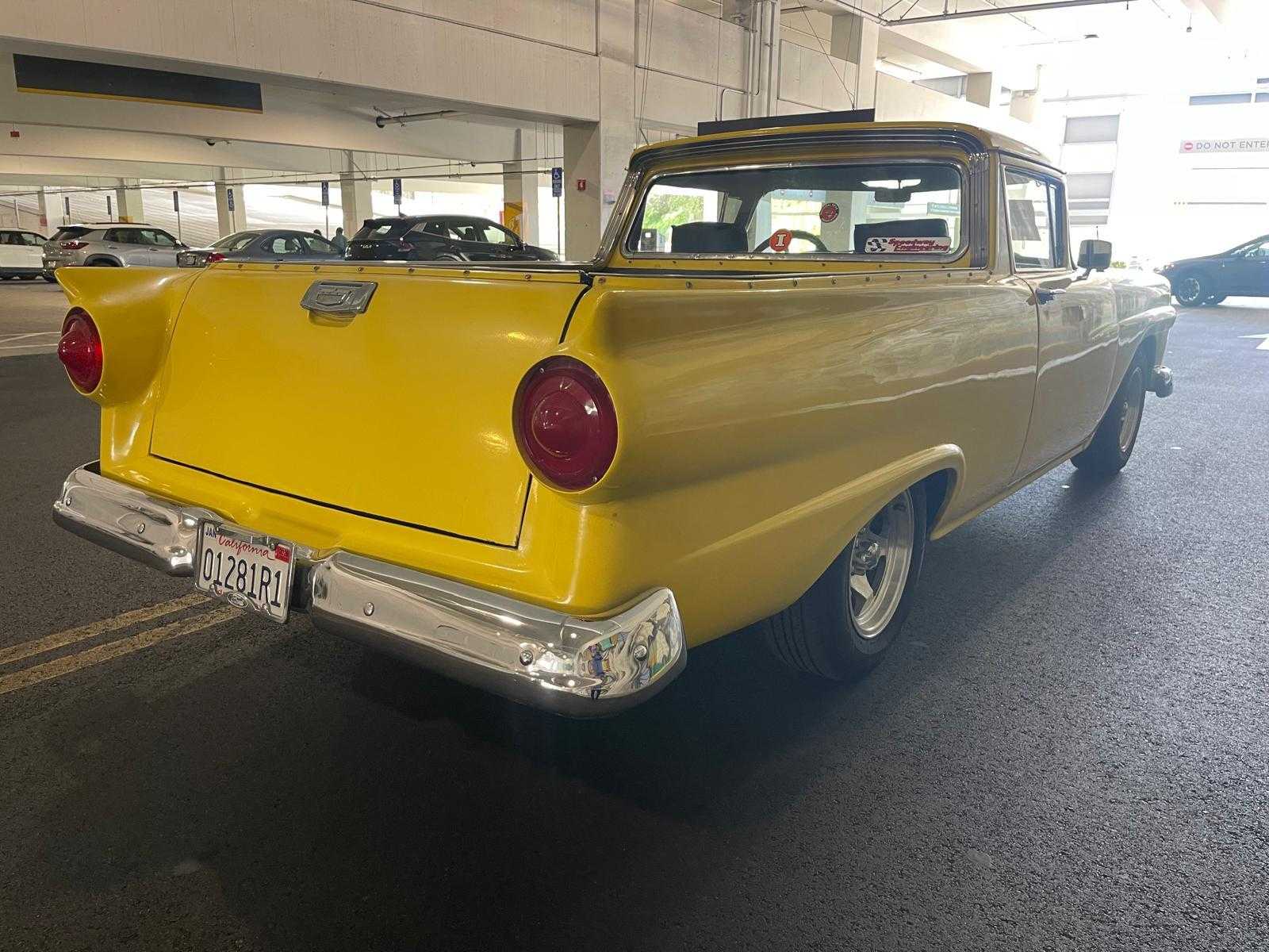 Ford Ranchero Image 2