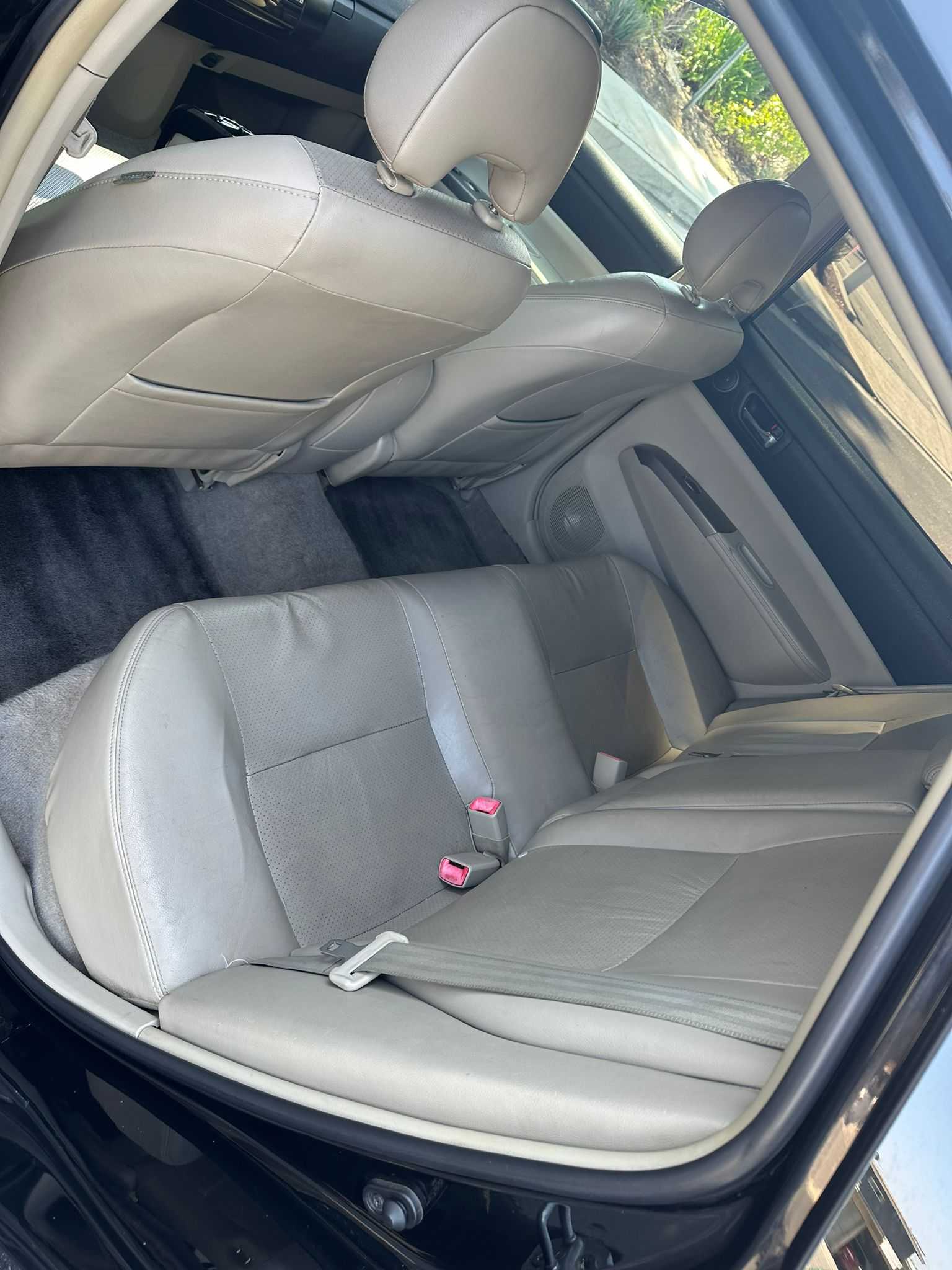 Toyota Prius Image 2