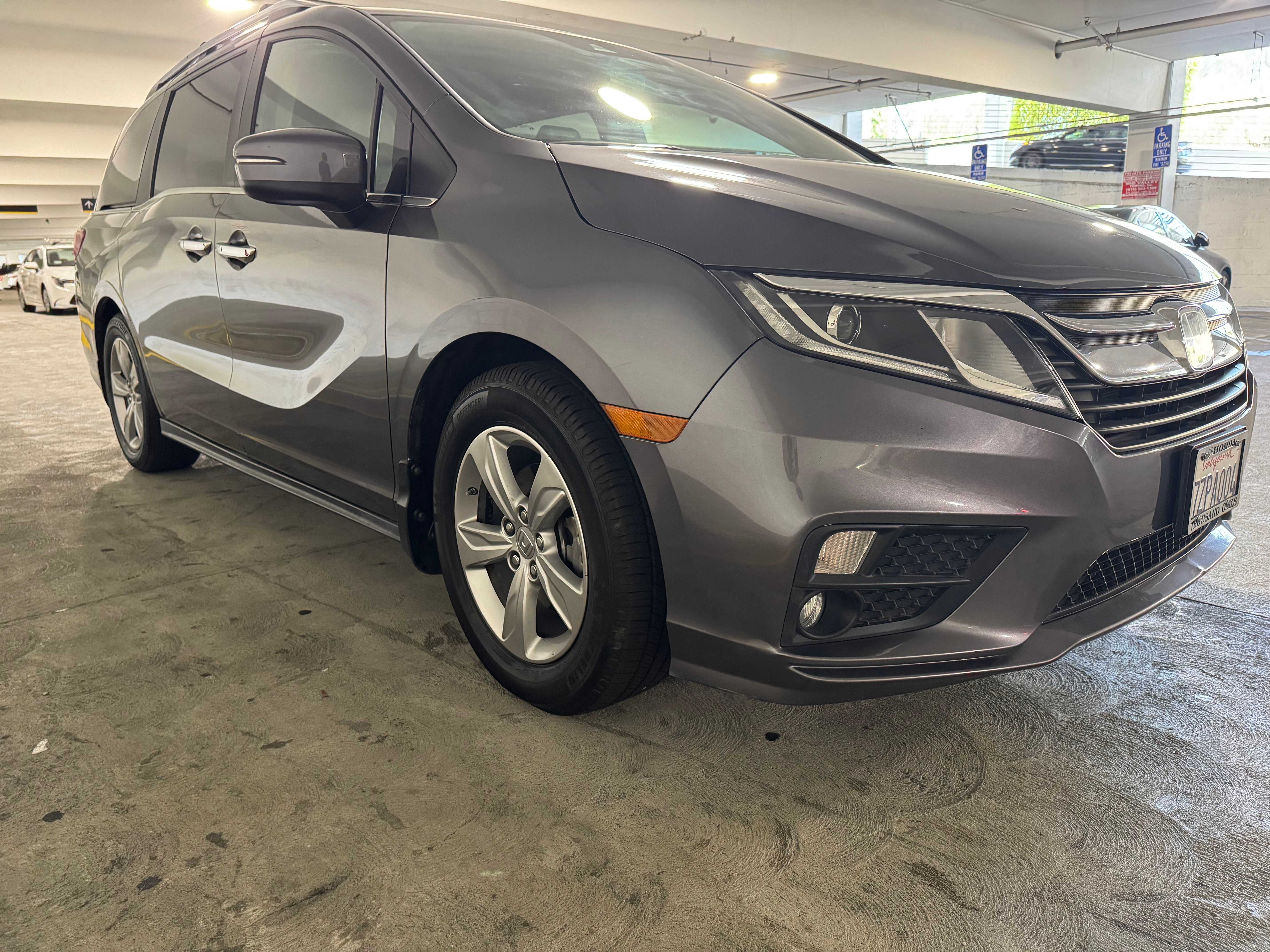 Honda Odyssey Image 2