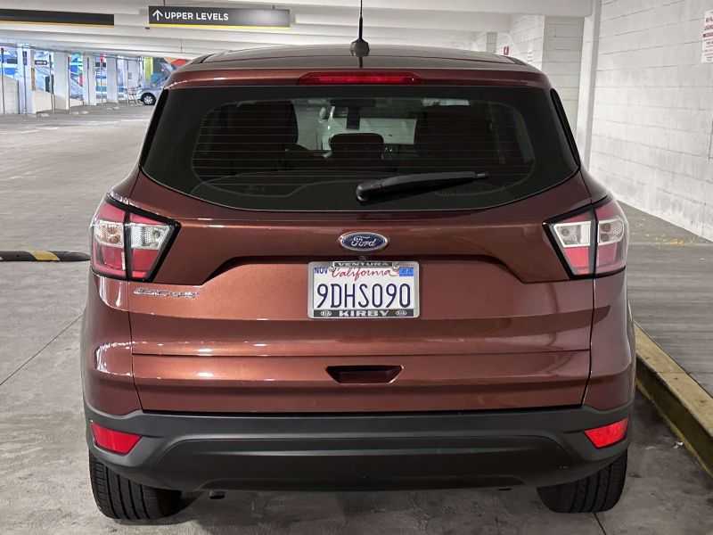 Ford Escape Image 4