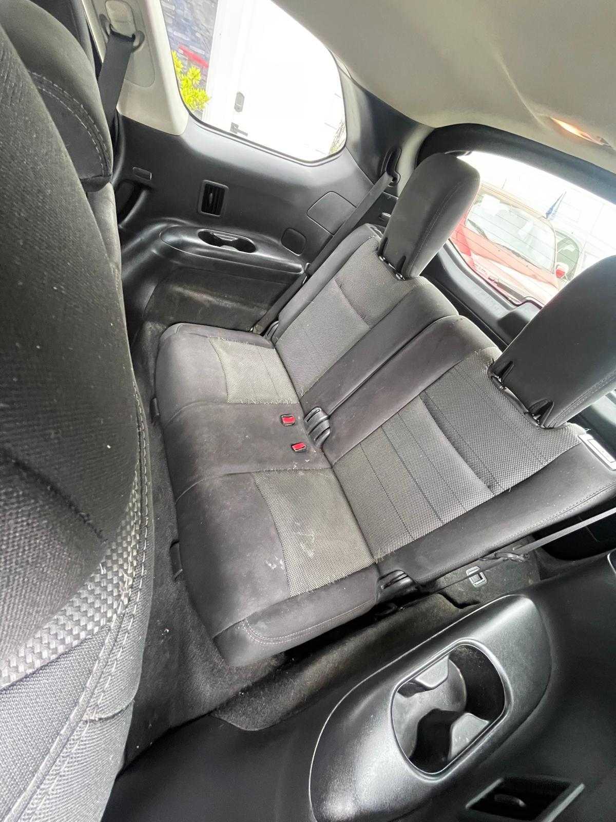 Nissan Pathfinder Image 10