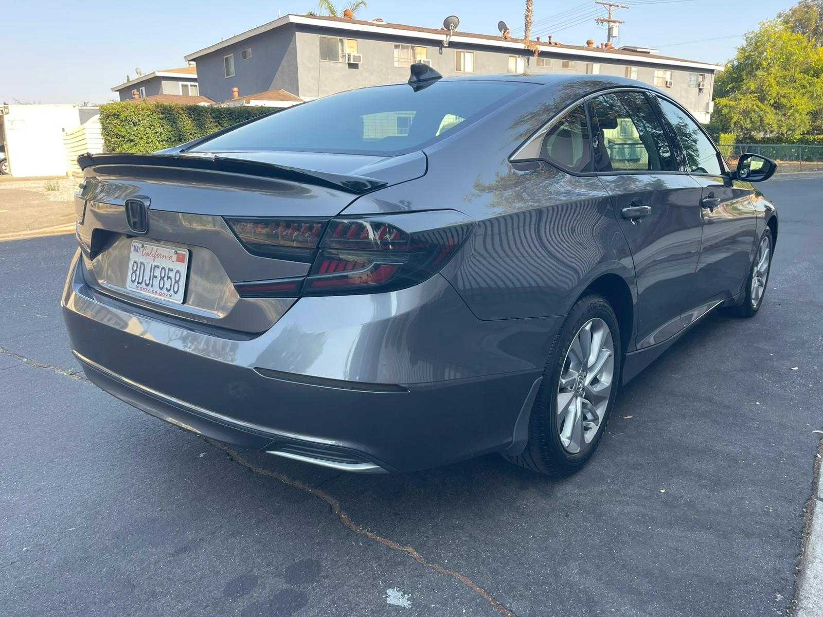 Honda Accord Image 4