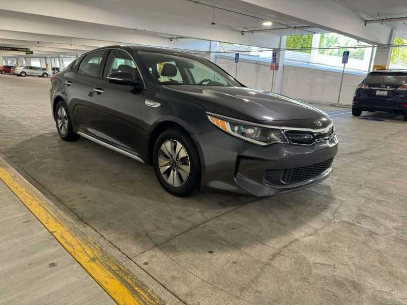 Kia Optima Hybrid Image 6