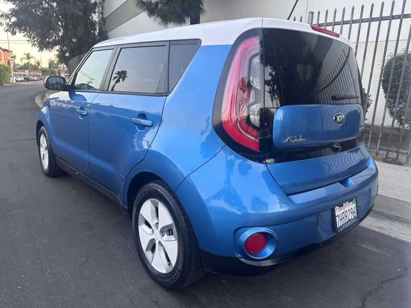 Kia Soul Ev Image 4