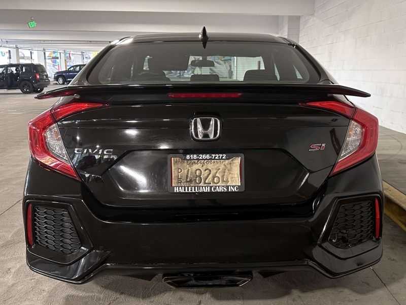 Honda Civic Image 4