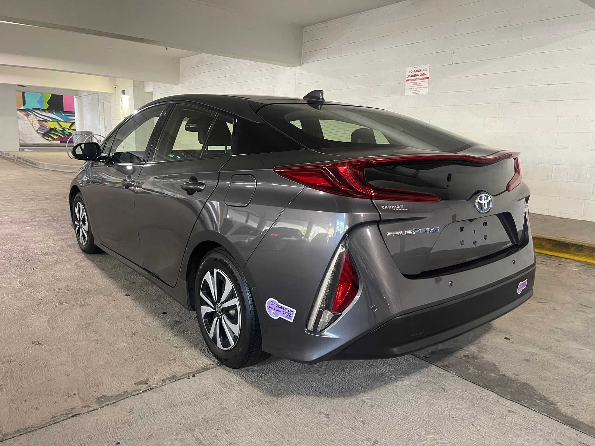 Toyota Prius Prime Image 8
