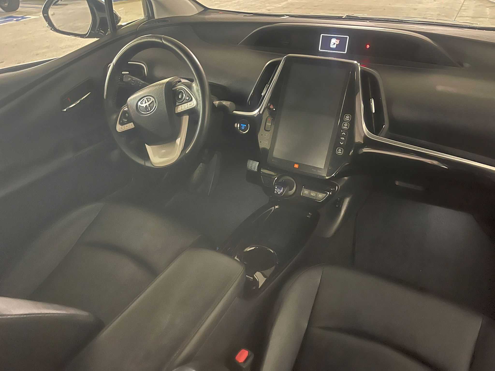 Toyota Prius Prime Image 4