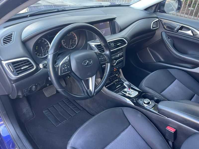 INFINITI QX30 Image 5