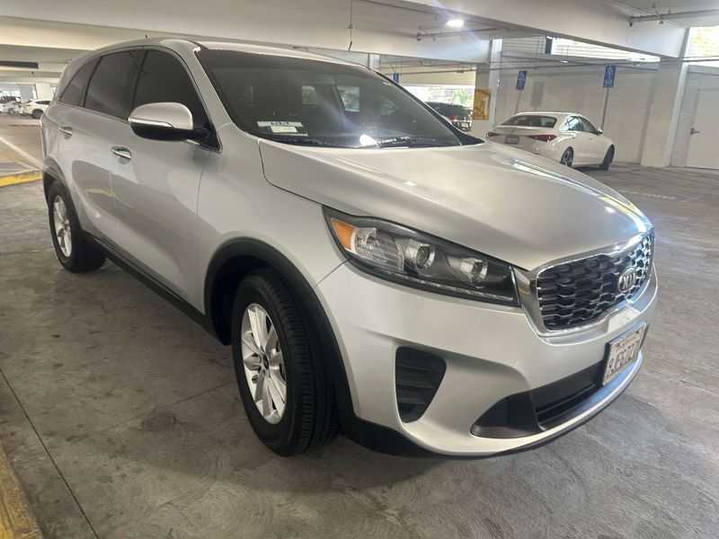 Kia Sorento Image 5